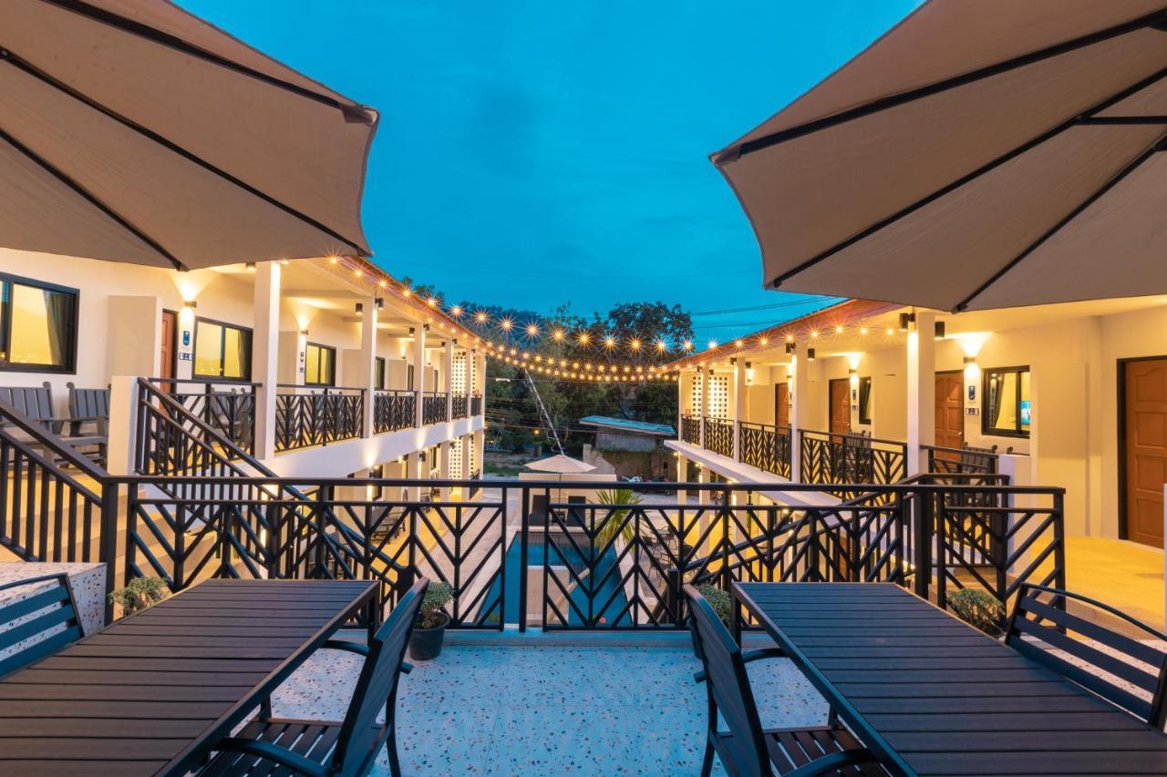 The Chu'S Boutique Hotel Khao Lak Exterior foto